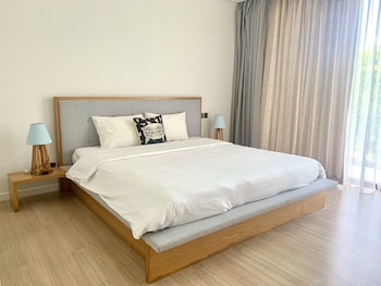 the point resort golf view villa