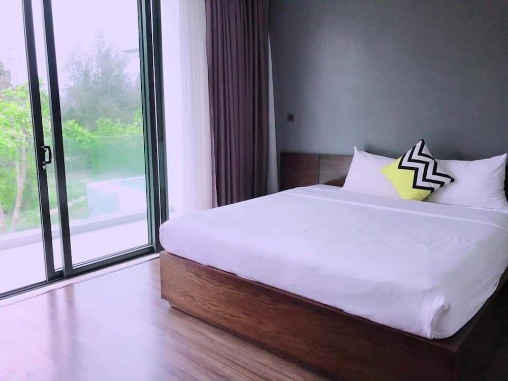 the point resort golf view villa