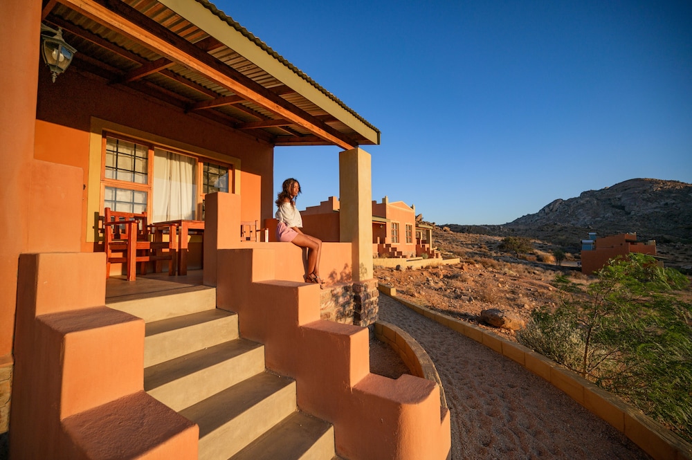 klein aus vista desert horse inn