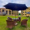 golden castle hotel