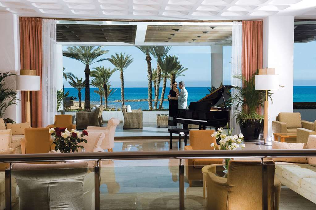 constantinou bros pioneer beach hotel