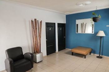 antique guest house fundidora