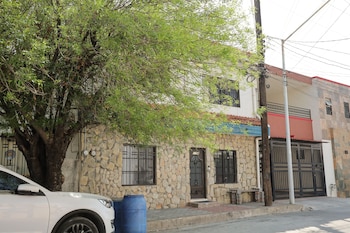 antique guest house fundidora