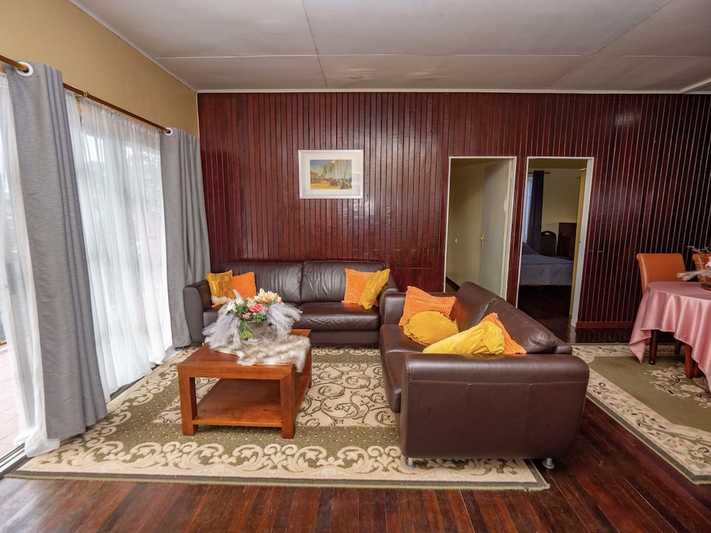 stunning 3 bed house in paramaribo maries place