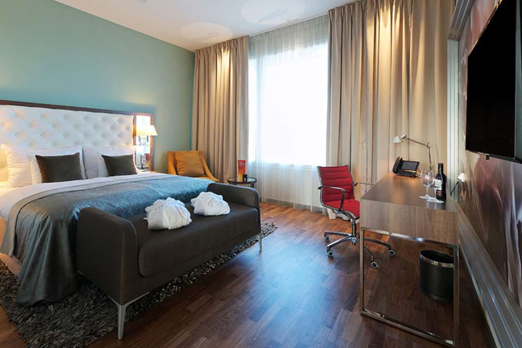 clarion hotel arlanda airport terminal