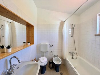 armacao de pera twins 1 with pool