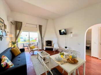 armacao de pera twins 1 with pool