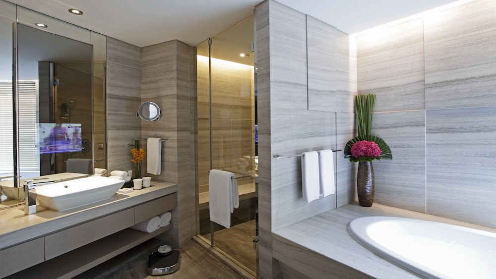 intercontinental shanghai jingan by ihg