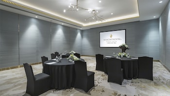 intercontinental shanghai jingan by ihg