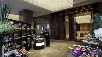 intercontinental shanghai jingan by ihg