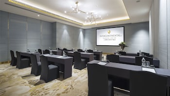 intercontinental shanghai jingan by ihg