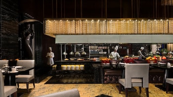 intercontinental shanghai jingan by ihg