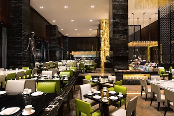 intercontinental shanghai jingan by ihg