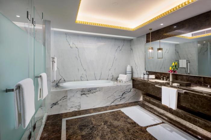 intercontinental shanghai jingan by ihg