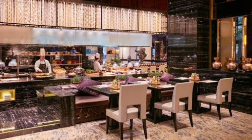 intercontinental shanghai jingan by ihg