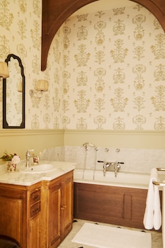 abbaye des vaux de cernay by paris society