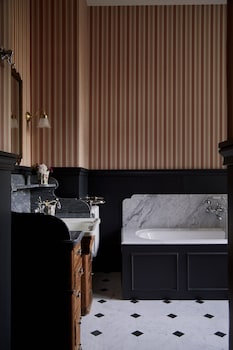 abbaye des vaux de cernay by paris society