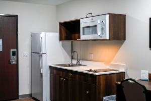 Woodspring Suites Hudson Port Richey,Bayonet Point>>Anclote Key Preserve State Park,2.5 star