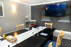 the bantry bay aparthotel by totalstay