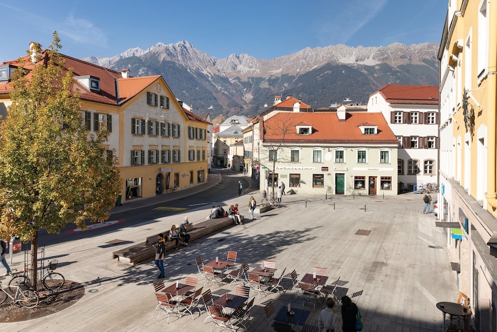 urban inn