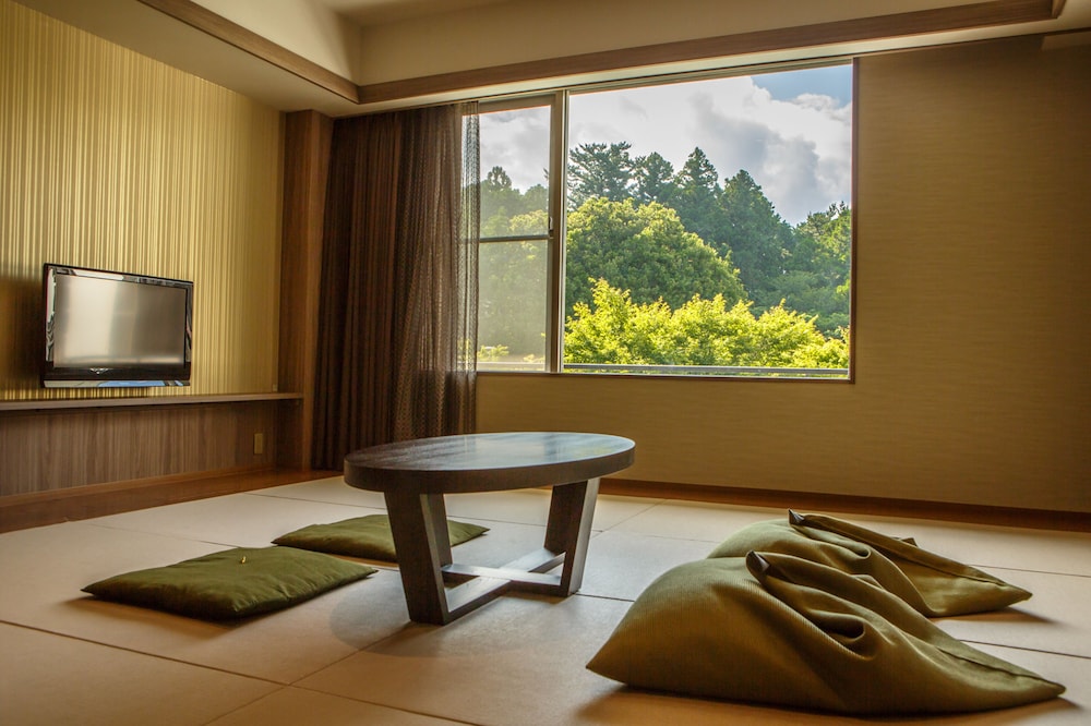 laforet hakone gora yunosumika