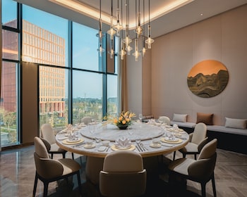 hyatt place chengdu bio town