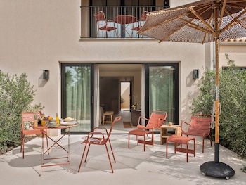 the lodge mallorca