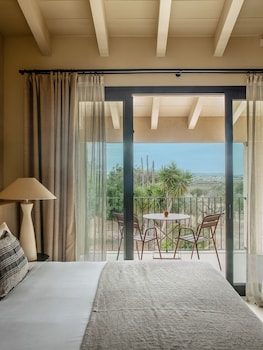 the lodge mallorca