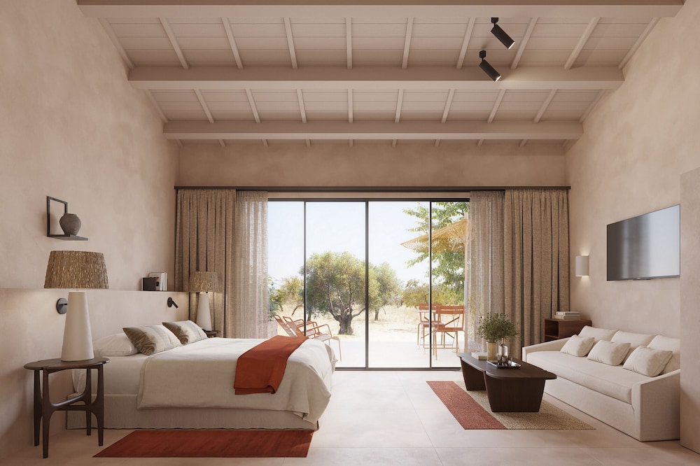the lodge mallorca