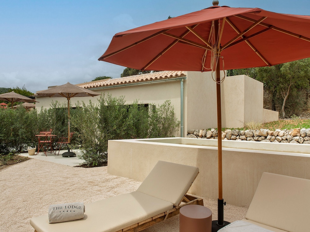 the lodge mallorca