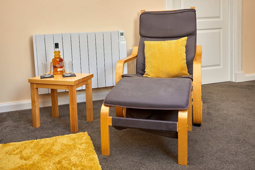 largieside self catering