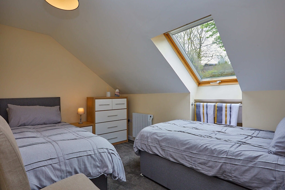 largieside self catering