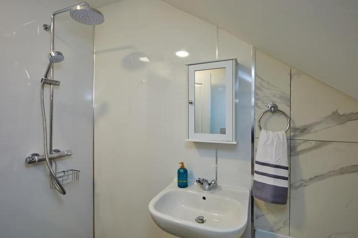 largieside self catering