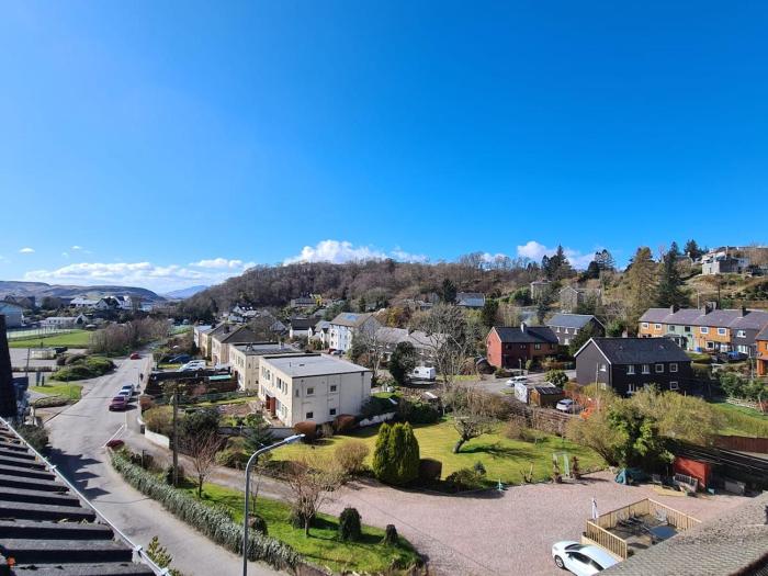 largieside self catering