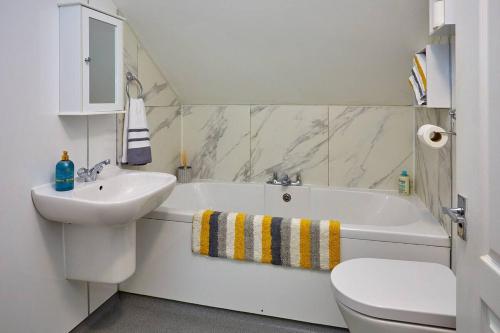 largieside self catering