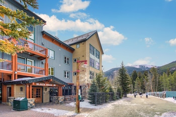 jackpine and black bear condos