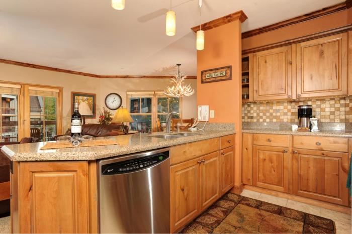 jackpine and black bear condos