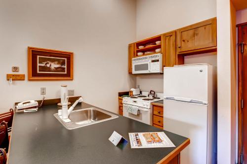 jackpine and black bear condos
