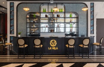 la vela hue hotel