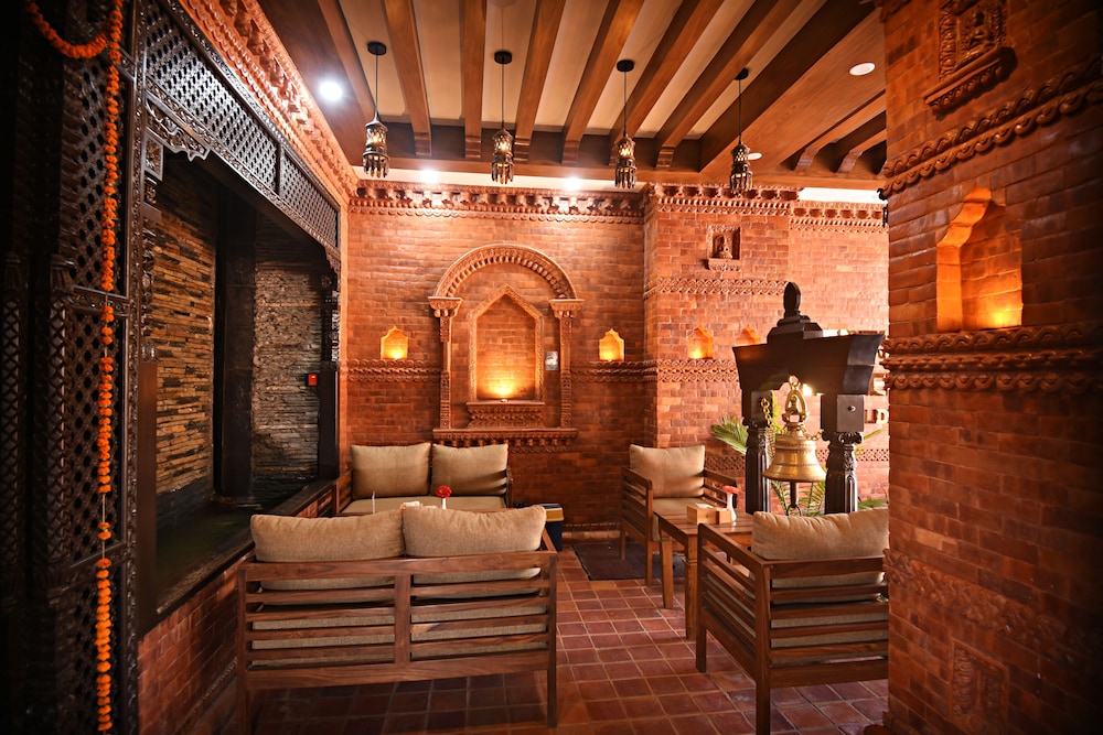 everest boutique hotel