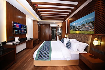 everest boutique hotel