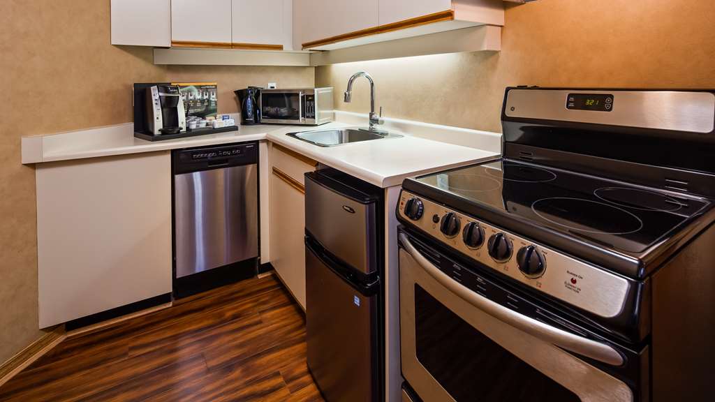 best western plus emerald isle hotel