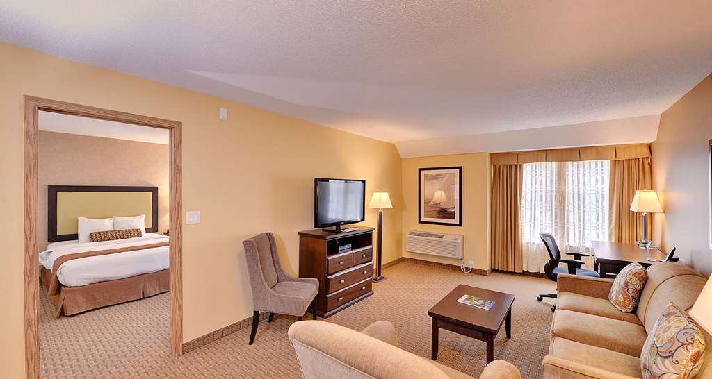 best western plus emerald isle hotel