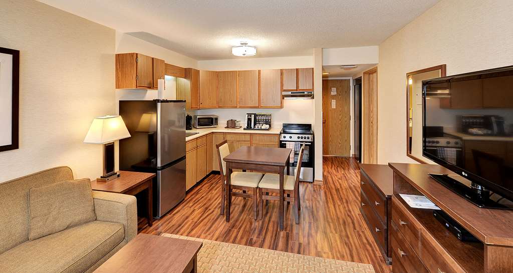 best western plus emerald isle hotel