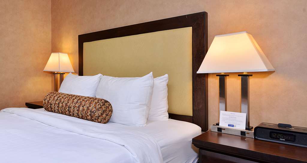 best western plus emerald isle hotel