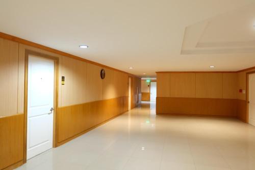 grannylla residence ramkhamhaeng