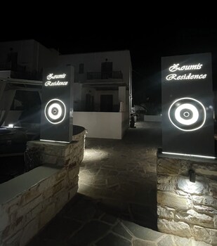 paros