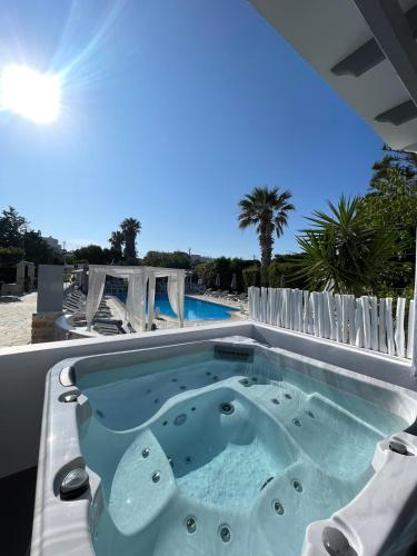 Zoumis Residence,Paros>>Naousa,3 star