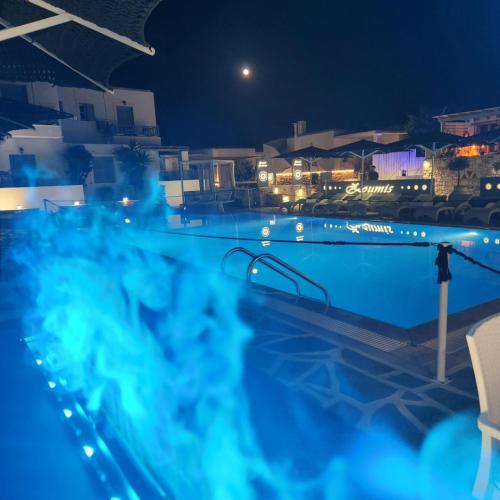 Zoumis Residence,Paros>>Naousa,3 star