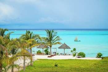 aquamarina hotel and villas